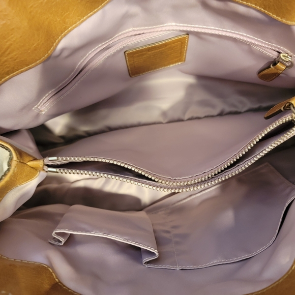 Coach Y2K Off White Leather Sachel With Chain Detail - Picture 14 of 14